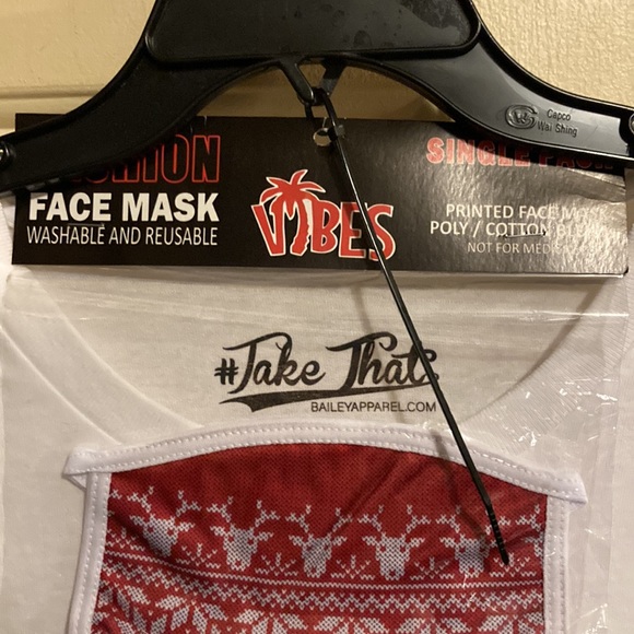 Baileyapparel.com NWOT Christmas T-shirt size 1X matching mask. Cropped - Picture 4 of 6
